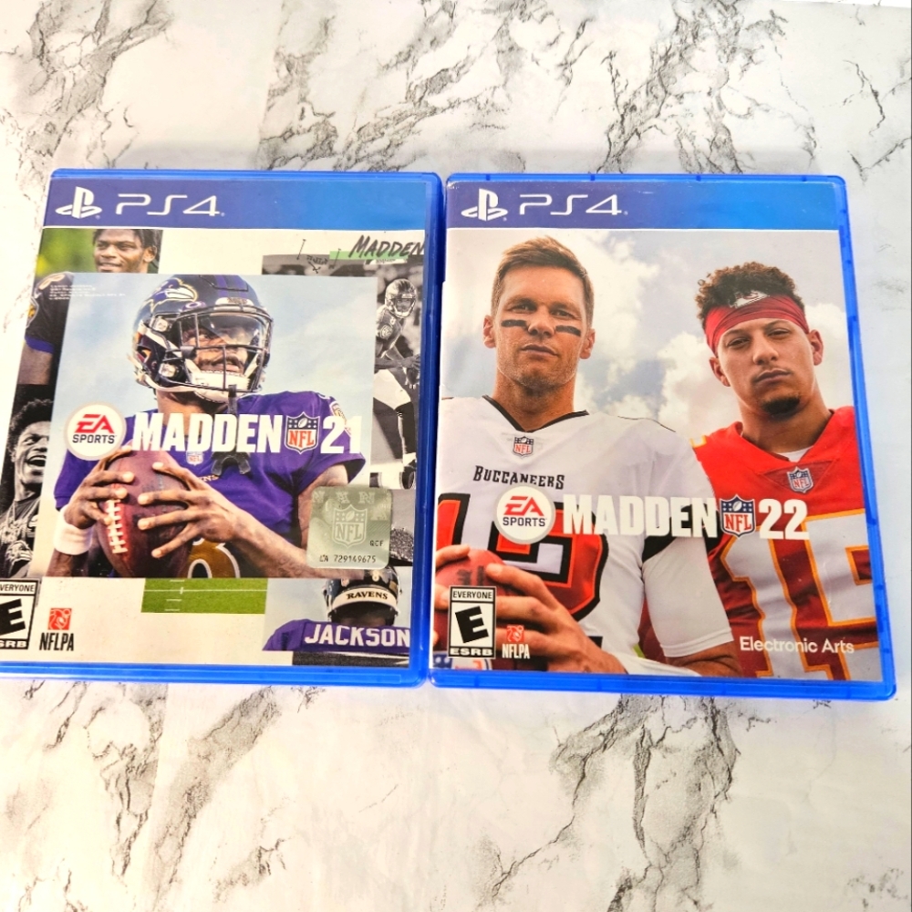 Madden NFL 21 & 22. PlayStation 4.